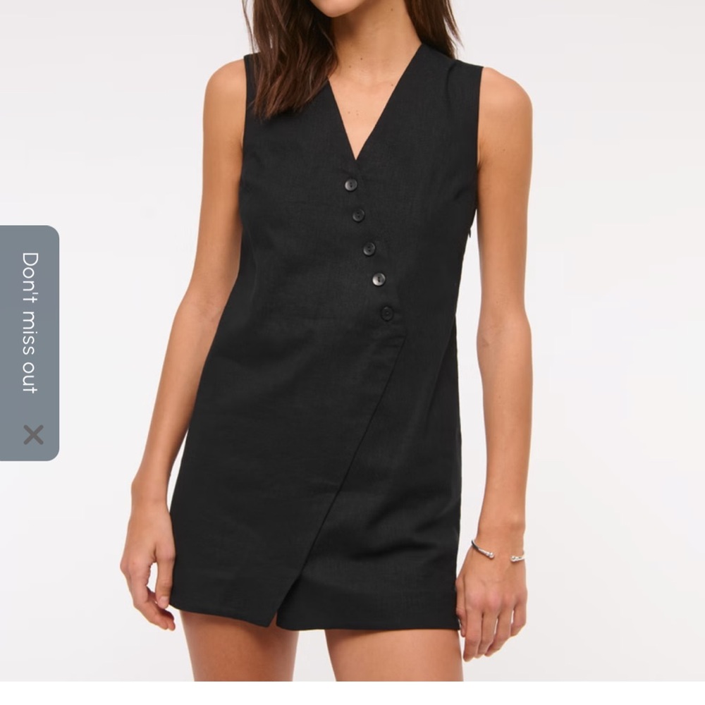 Abercrombie & Fitch Black Button-Detail Mini Dress
